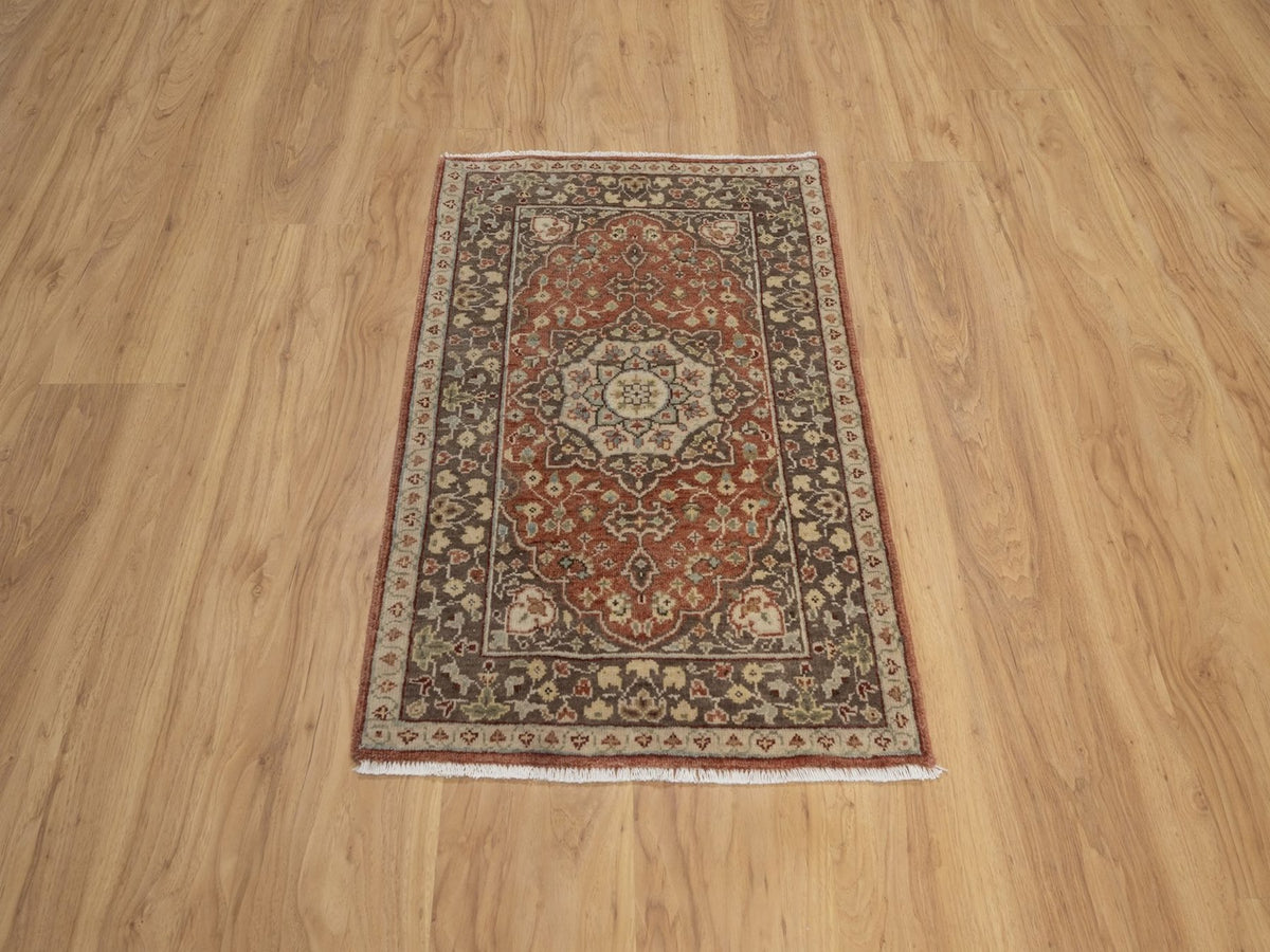 Tabriz hand-knotted wool rug in Red, 2' x 3'2", SKU O092792 (view 2)