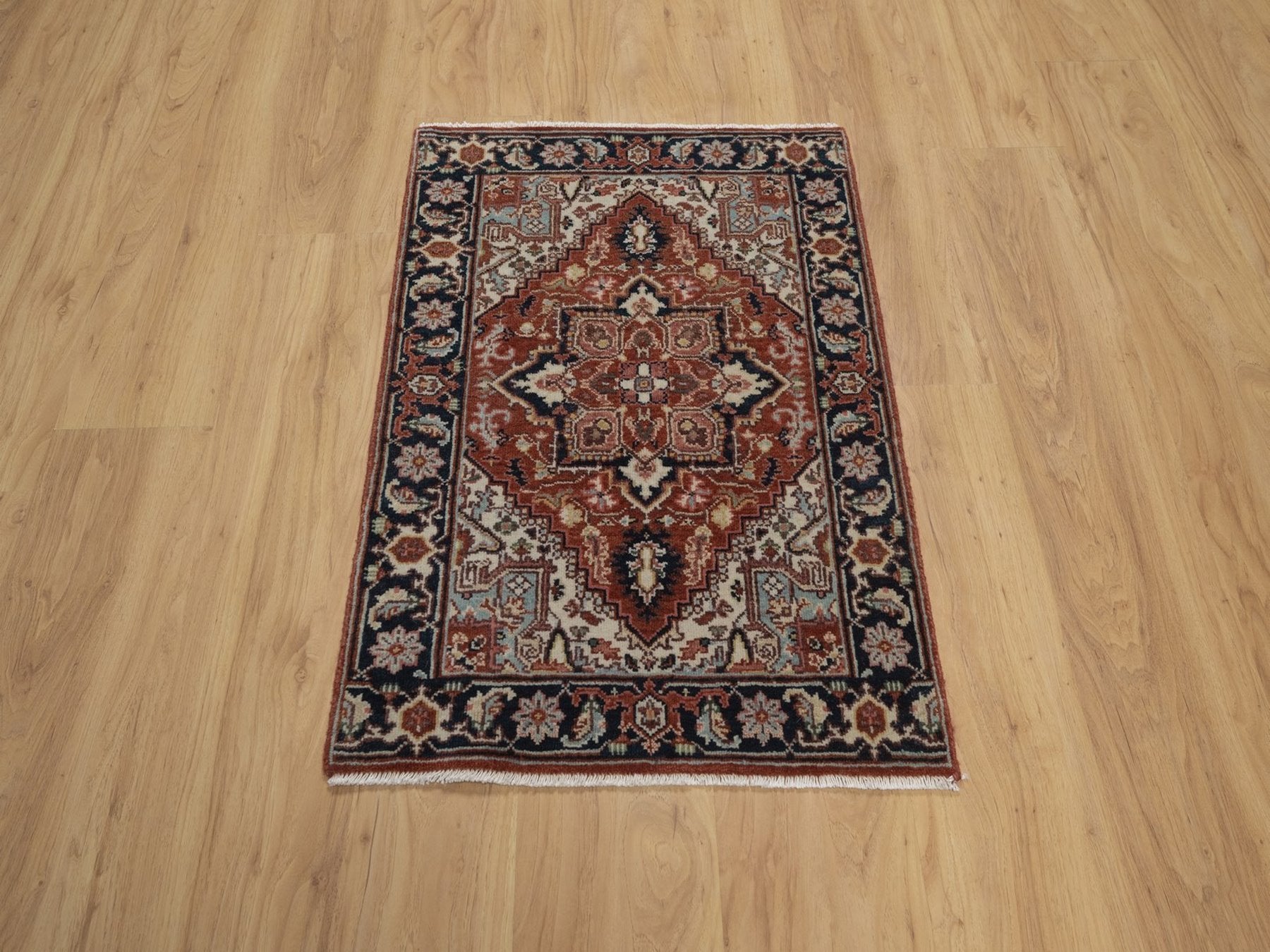 Heriz Heriz hand-knotted wool rug in Red, 2'1" x 3', SKU O092793 (view 2)