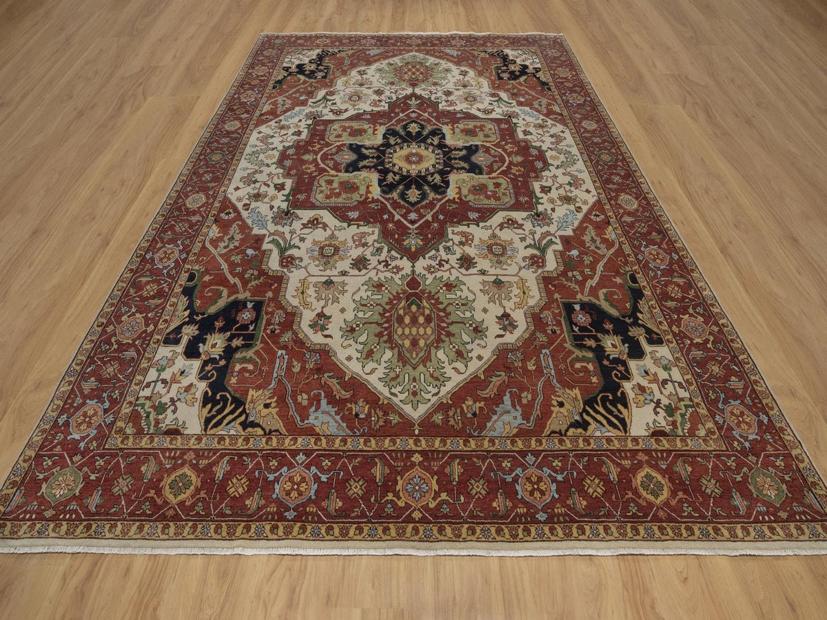 Heriz Heriz hand-knotted wool rug in Ivory, 8'9" x 11'11", SKU O092795 (view 2)
