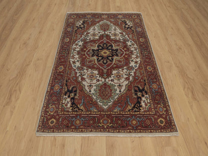 Heriz Heriz hand-knotted wool rug in Ivory, 3'11" x 6', SKU O092797 (view 2)