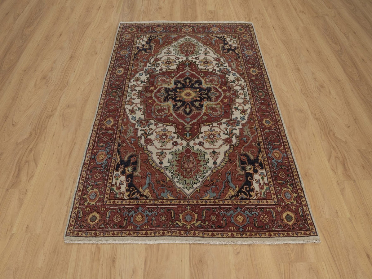 Heriz Heriz hand-knotted wool rug in Ivory, 3'11" x 6', SKU O092797 (view 2)
