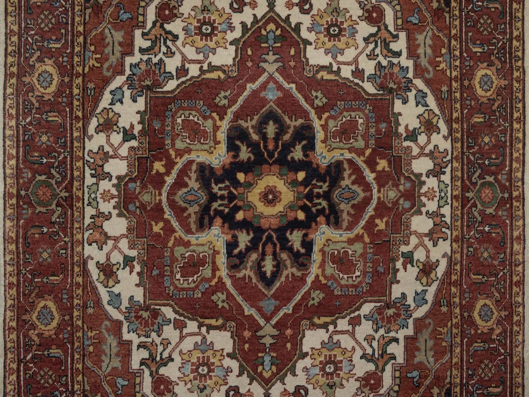 Heriz Heriz hand-knotted wool rug in Ivory, 3'11" x 6', SKU O092797 (view 5)