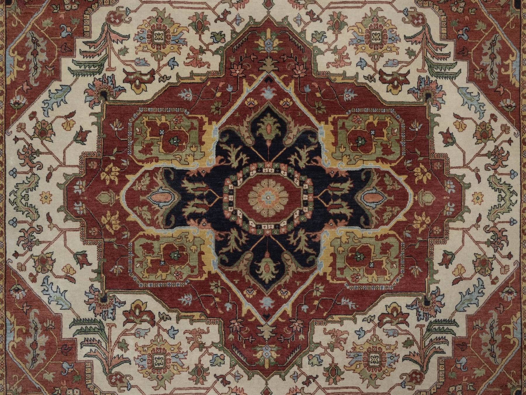 Heriz Heriz hand-knotted wool rug in Ivory, 7'10" x 10'1", SKU O092800 (view 8)