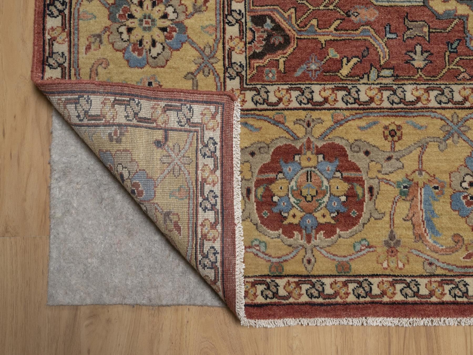 Heriz Heriz hand-knotted wool rug in Red, 7'10" x 10'1", SKU O092801 (view 4)