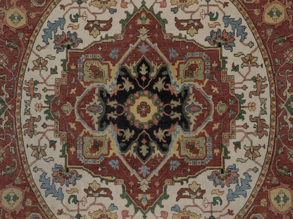 Heriz Heriz hand-knotted wool rug in Ivory, 6'10" x 6'10", SKU O092803 (view 5)