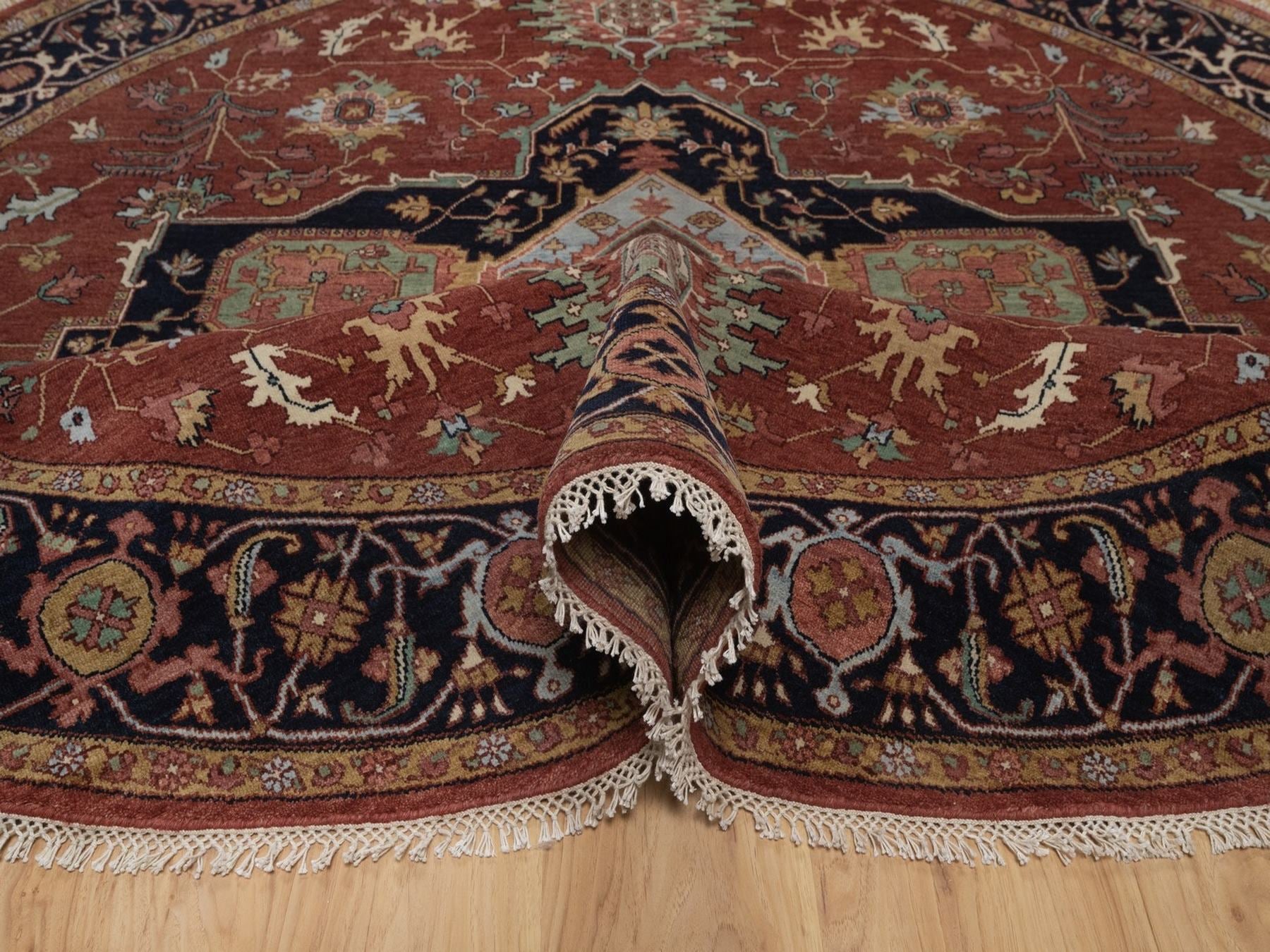 Heriz Heriz hand-knotted wool rug in Red, 7'10" x 7'10", SKU O092804 (view 5)