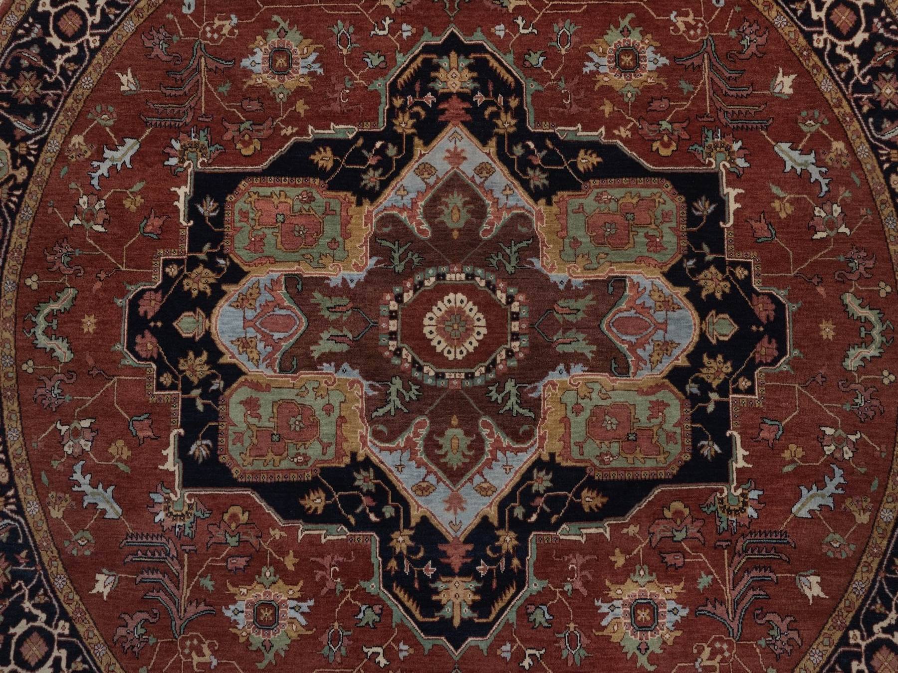 Heriz Heriz hand-knotted wool rug in Red, 7'10" x 7'10", SKU O092804 (view 8)