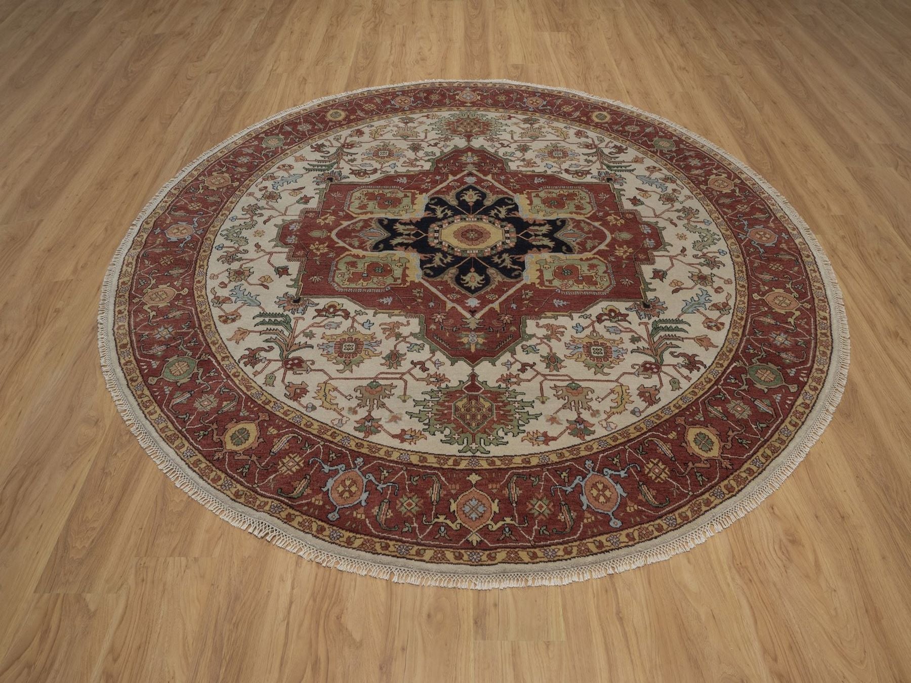 Heriz Heriz hand-knotted wool rug in Ivory, 7'11" x 7'11", SKU O092805 (view 2)