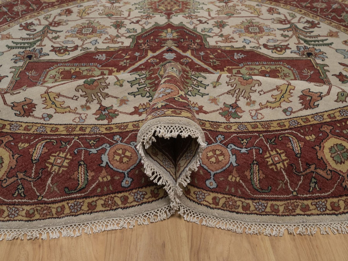 Heriz Heriz hand-knotted wool rug in Ivory, 7'11" x 7'11", SKU O092805 (view 5)