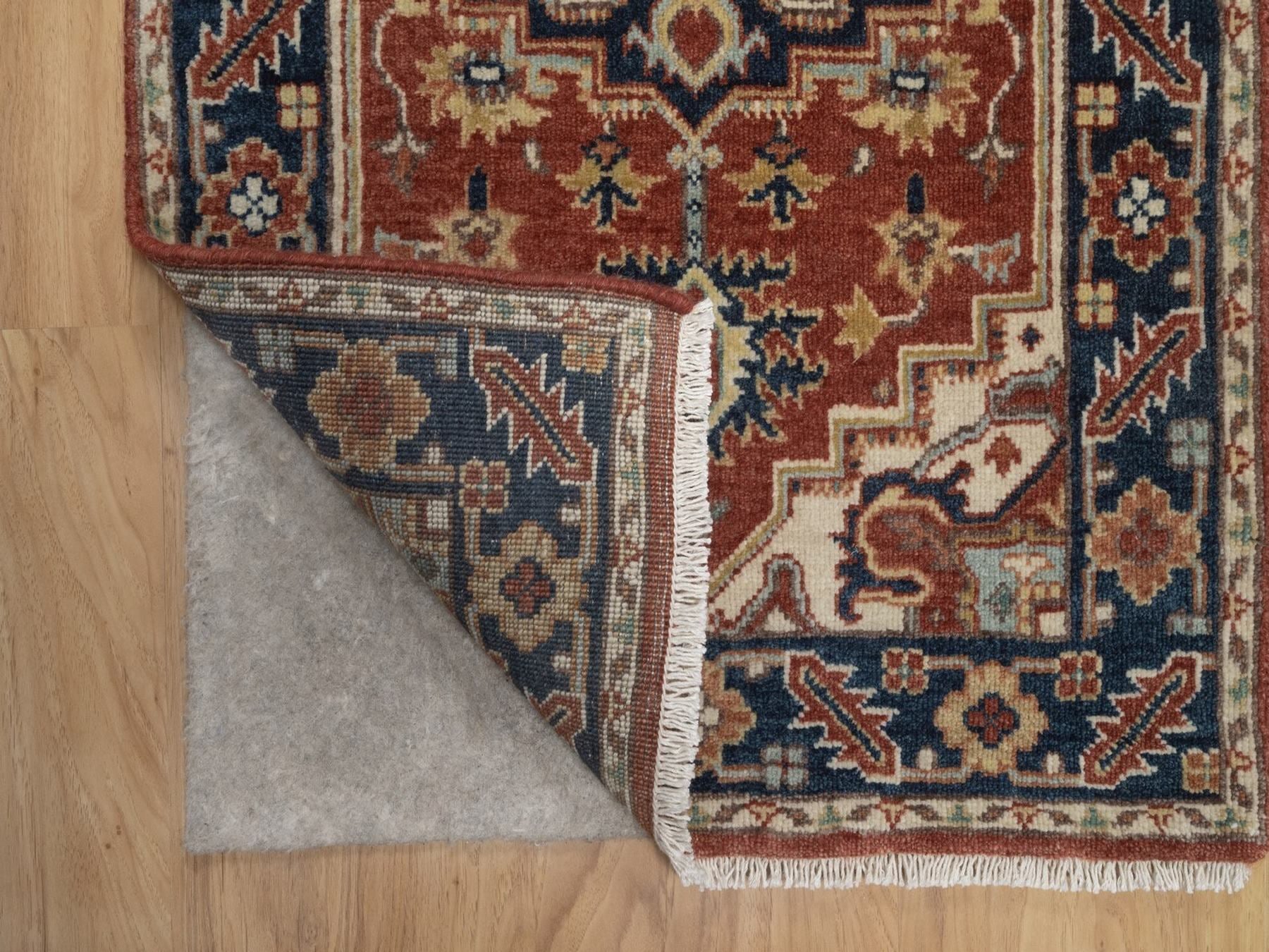 Heriz Heriz hand-knotted wool rug in Red, 2' x 3', SKU O092808 (view 3)
