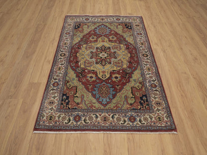 Heriz Heriz hand-knotted wool rug in Red, 4'1" x 5'11", SKU O092809 (view 2)