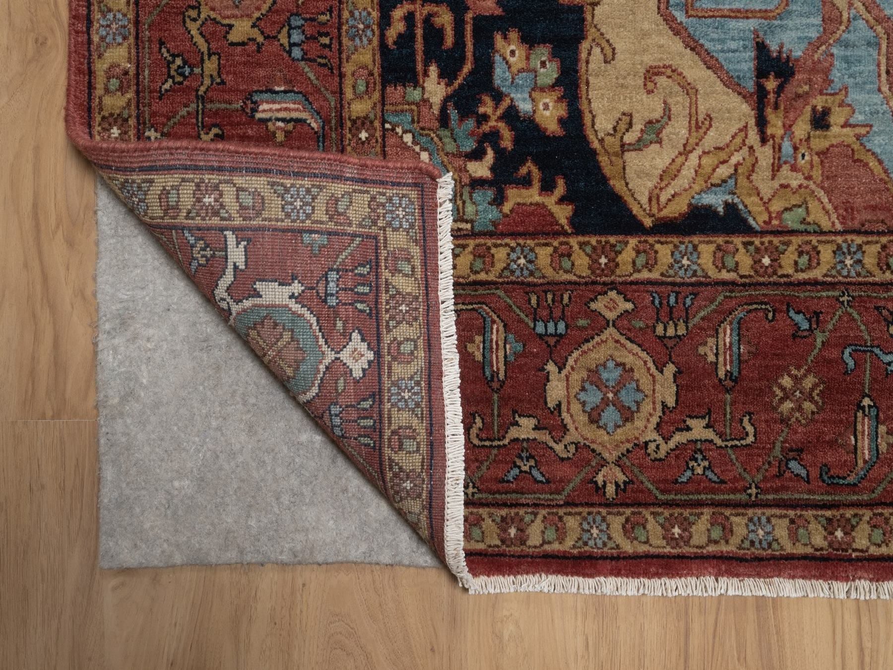 Heriz Heriz hand-knotted wool rug in Red, 8'2" x 10'1", SKU O092810 (view 4)