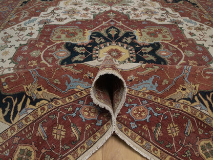 Heriz Heriz hand-knotted wool rug in Ivory, 9'1" x 12', SKU O092813 (view 5)