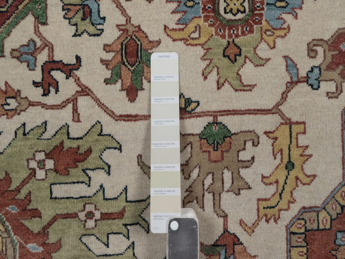 Heriz Heriz hand-knotted wool rug in Ivory, 9'1" x 12', SKU O092813 (view 7)