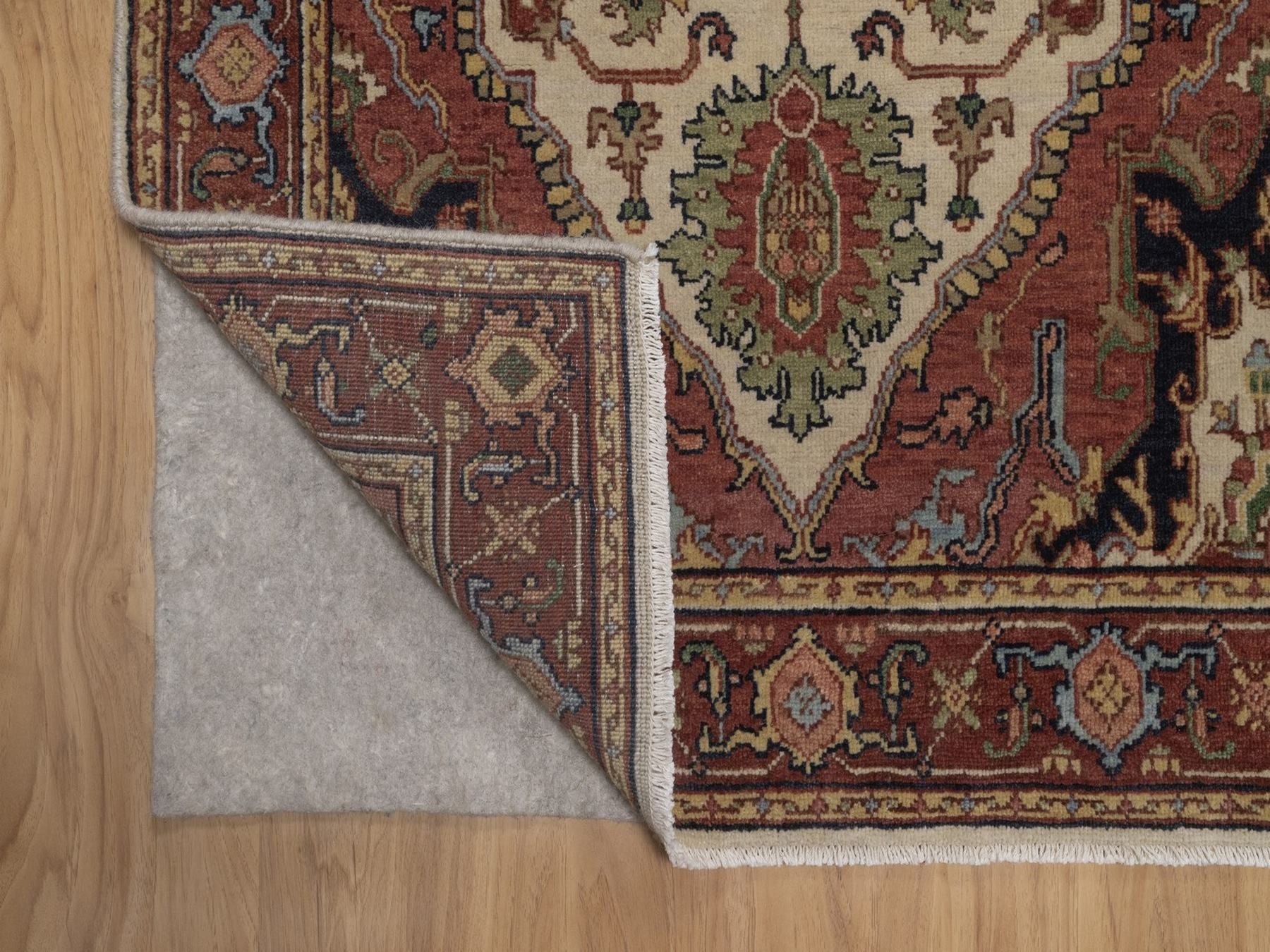 Heriz Heriz hand-knotted wool rug in Ivory, 3' x 5'1", SKU O092818 (view 3)