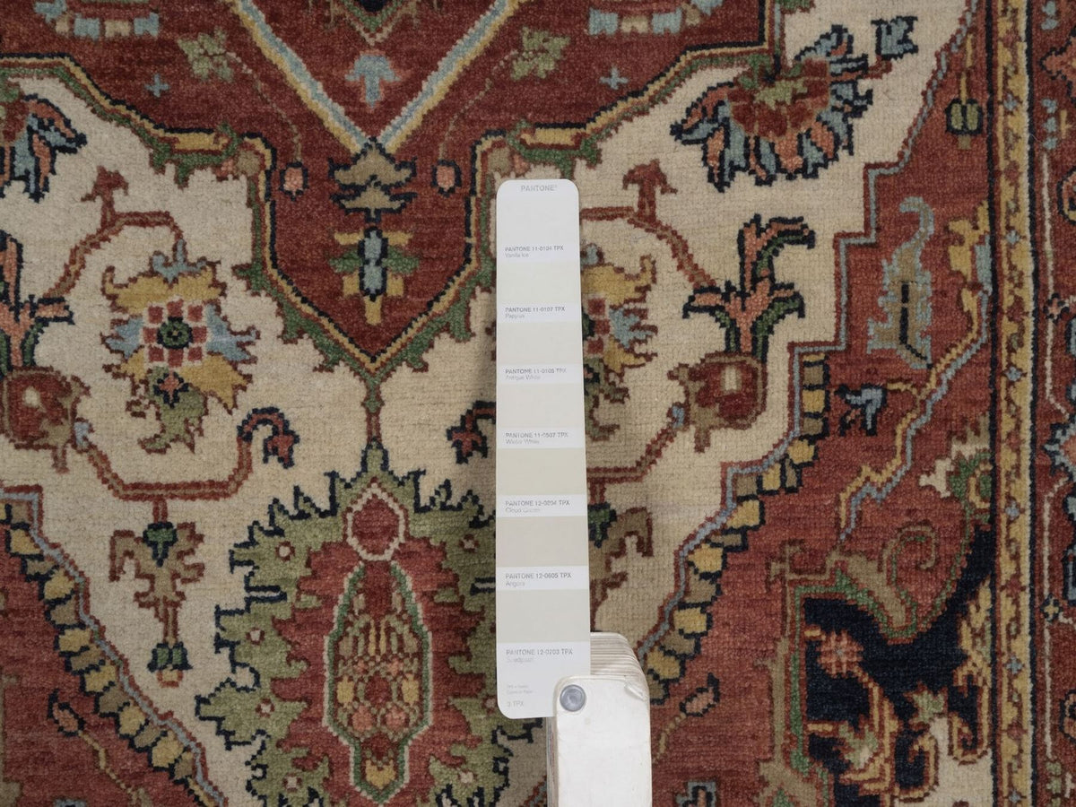 Heriz Heriz hand-knotted wool rug in Ivory, 3' x 5'1", SKU O092818 (view 4)
