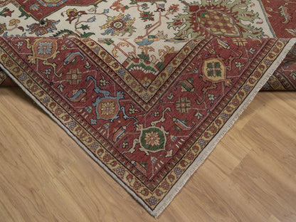 Heriz Heriz hand-knotted wool rug in Ivory, 9'10" x 13'10", SKU O092820 (view 6)