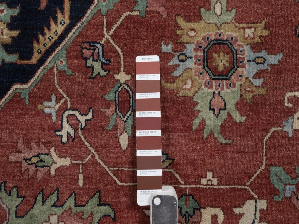 Heriz Heriz hand-knotted wool rug in Red, 9'11" x 14', SKU O092823 (view 7)