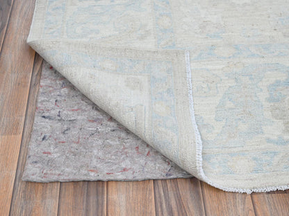 Peshawar Oushak hand-knotted wool rug in Ivory, 7'9" x 9'10" — SKU O0929 (view 4)