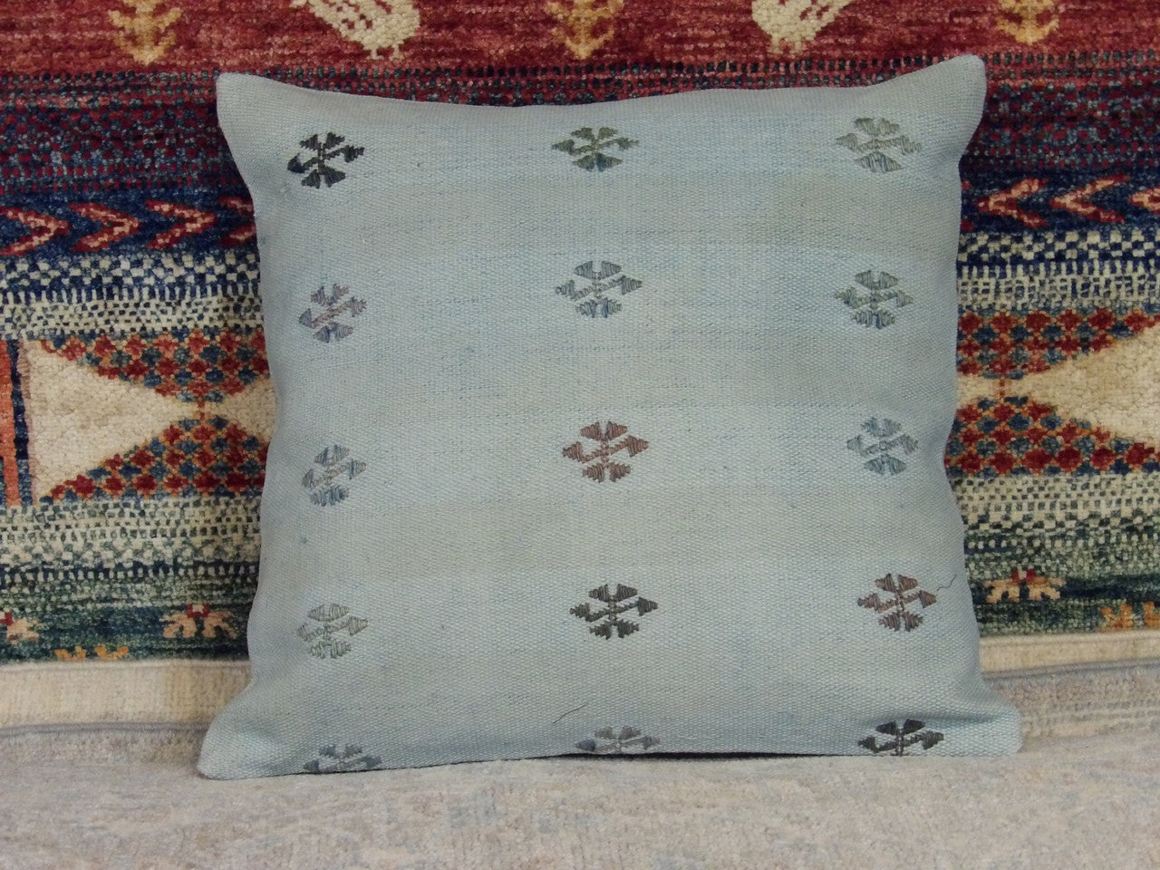 Handwoven accent pillow cover, 1'4 x 1'4, full view