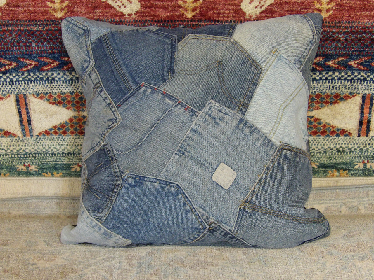 Jean-style handwoven accent pillow cover, 1'6 x 1'6, full view