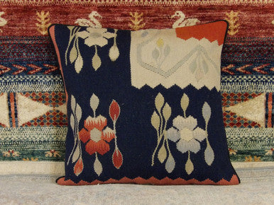 Handwoven accent pillow cover, detail view