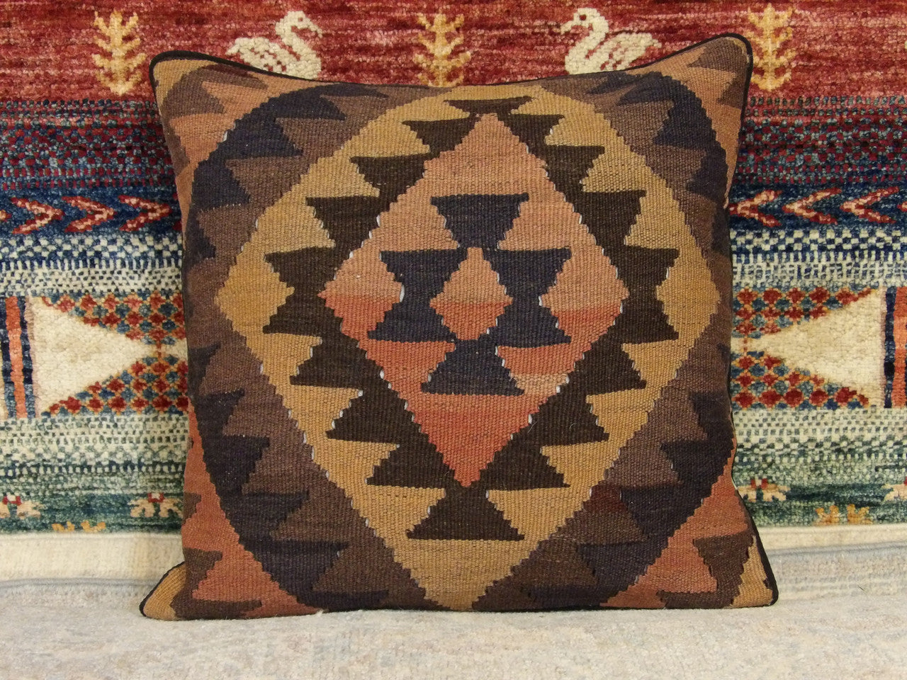 Handwoven accent pillow cover, 1'5 x 1'5, full view