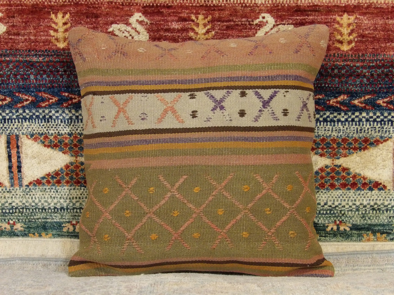 Handwoven accent pillow cover, 1'4 x 1'4, full view