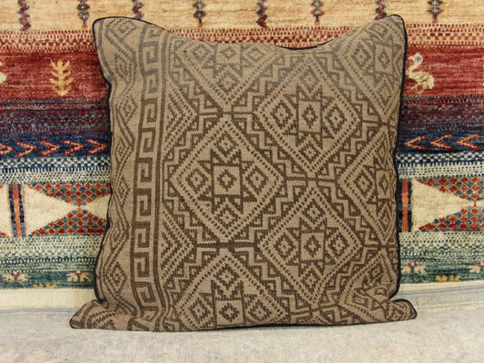 Pillow Handwoven Size:1'8" x 1'8" - p-76