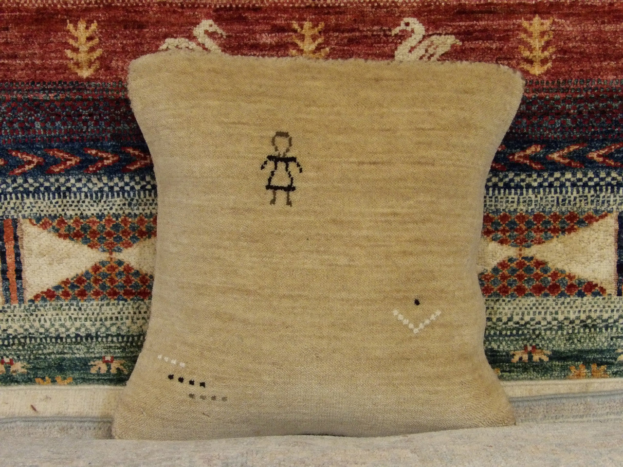 Handwoven accent pillow cover, 1'6 x 1'6, full view