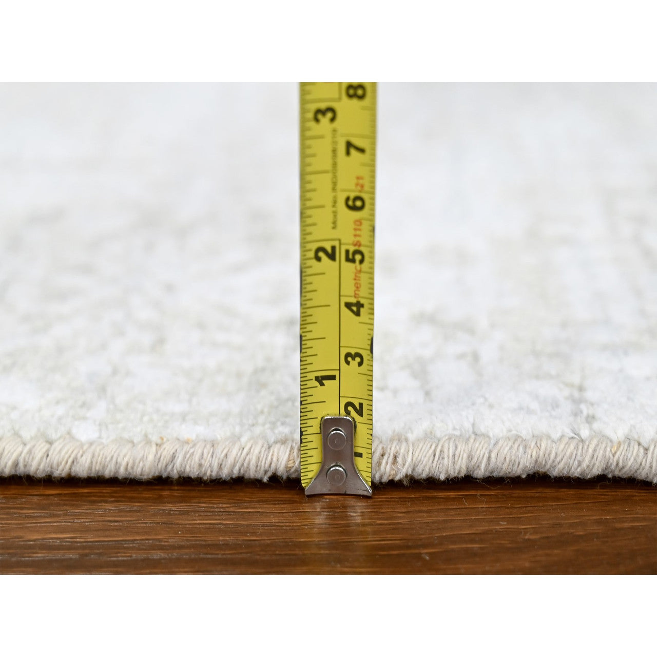 Gray 4'1" x 5'10" Modern and Contemporary Handloom Wool/Silk Rug - Sku: O010284