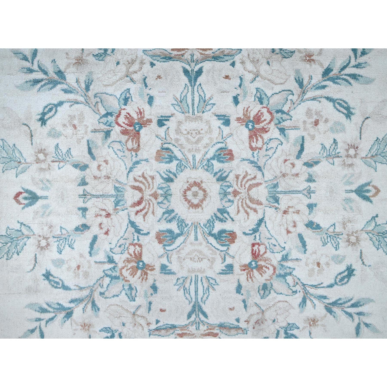 Ivory 9'0" x 11'9" Fine Oriental Hand knotted Wool Rug - Sku: O01370