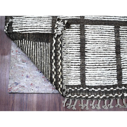 Tribal & Geometric Wool Hand Knotted Rug Ivory 6.6x8.11 -O020743