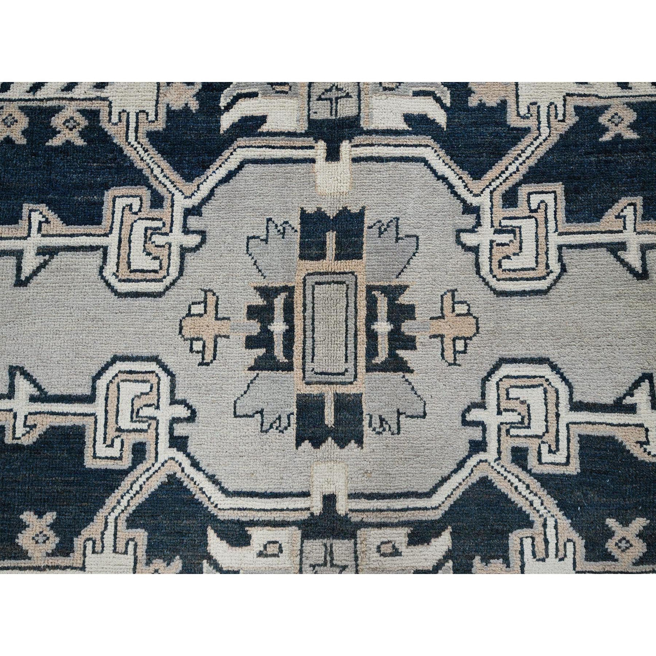 Gray 8'0" x 9'9" Heriz Hand knotted Wool Rug - Sku: O0321