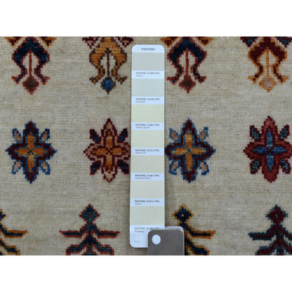 Kazak Wool Hand Knotted Rug Ivory No Border 5.7X8.4 -O052764