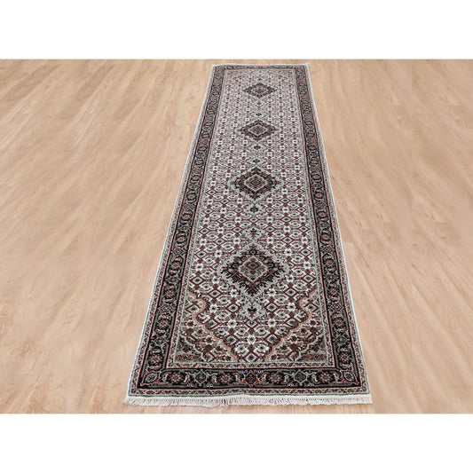 Fine Oriental Wool & Silk Hand Knotted Rug Ivory Black 2.8X10.1 -O058316
