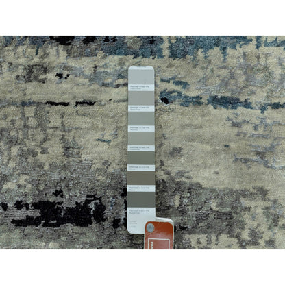 Modern and Contemporary Wool & Silk Hand Knotted Rug Grey No Border 2.0X2.10 -O058504