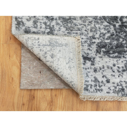 Transitional Wool & Pure Silk Hand Knotted Rug Grey No Border 4.1X6.0 -O058553