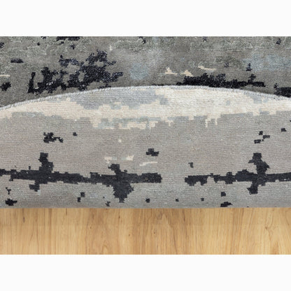 Modern and Contemporary Wool & Silk Hand Knotted Rug Grey No Border 8.3X8.3 -O058564