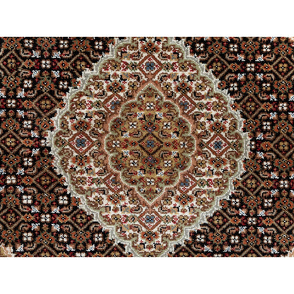 Fine Oriental Wool Hand Knotted Rug Black Ivory 3.1X5.5 -O058729