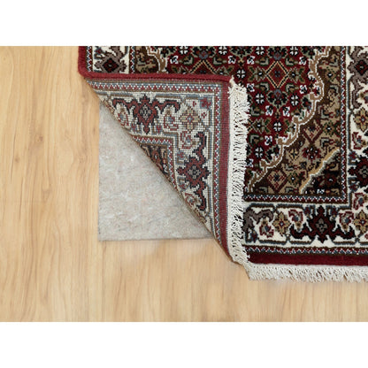 Fine Oriental Wool & Silk Hand Knotted Rug Red 2.0x8.0 -O058757