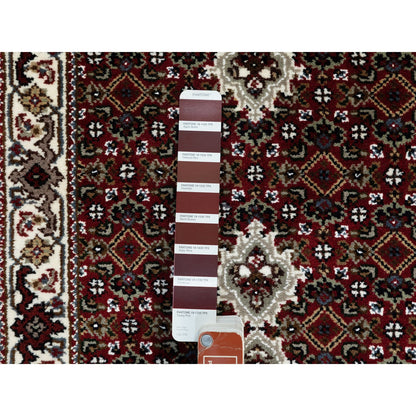 Fine Oriental Wool & Silk Hand Knotted Rug Red 2.0x8.0 -O058757
