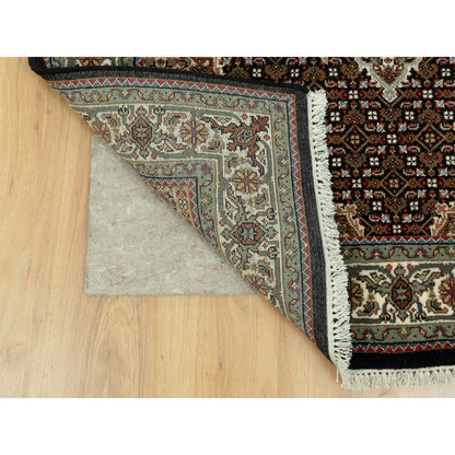 Fine Oriental Wool Hand Knotted Rug Black Ivory 4.0X6.0 -O058770