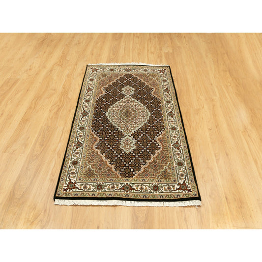 Fine Oriental Wool Hand Knotted Rug Black Ivory 3.1X5.6 -O058776