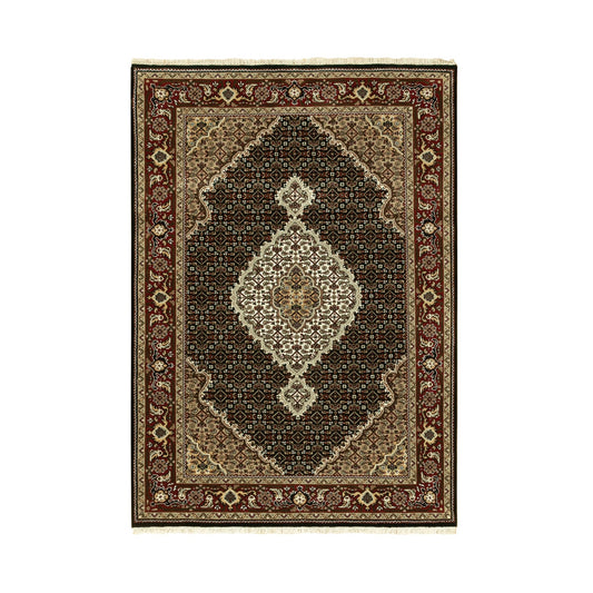 Fine Oriental Wool Hand Knotted Rug Black Red 4.2X6.0 -O058829