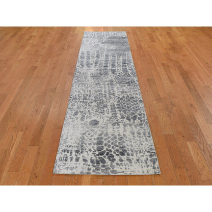 Modern and Contemporary Wool & Silk Hand Knotted Rug Grey No Border 2.5X10.1 -O059080