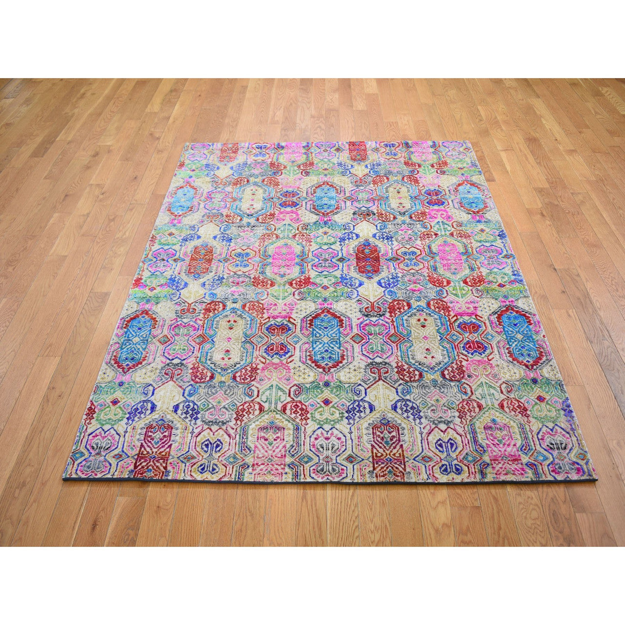 Modern and Contemporary Wool & Silk Hand Knotted Rug Yellow No Border 5.0X6.10 -O059152
