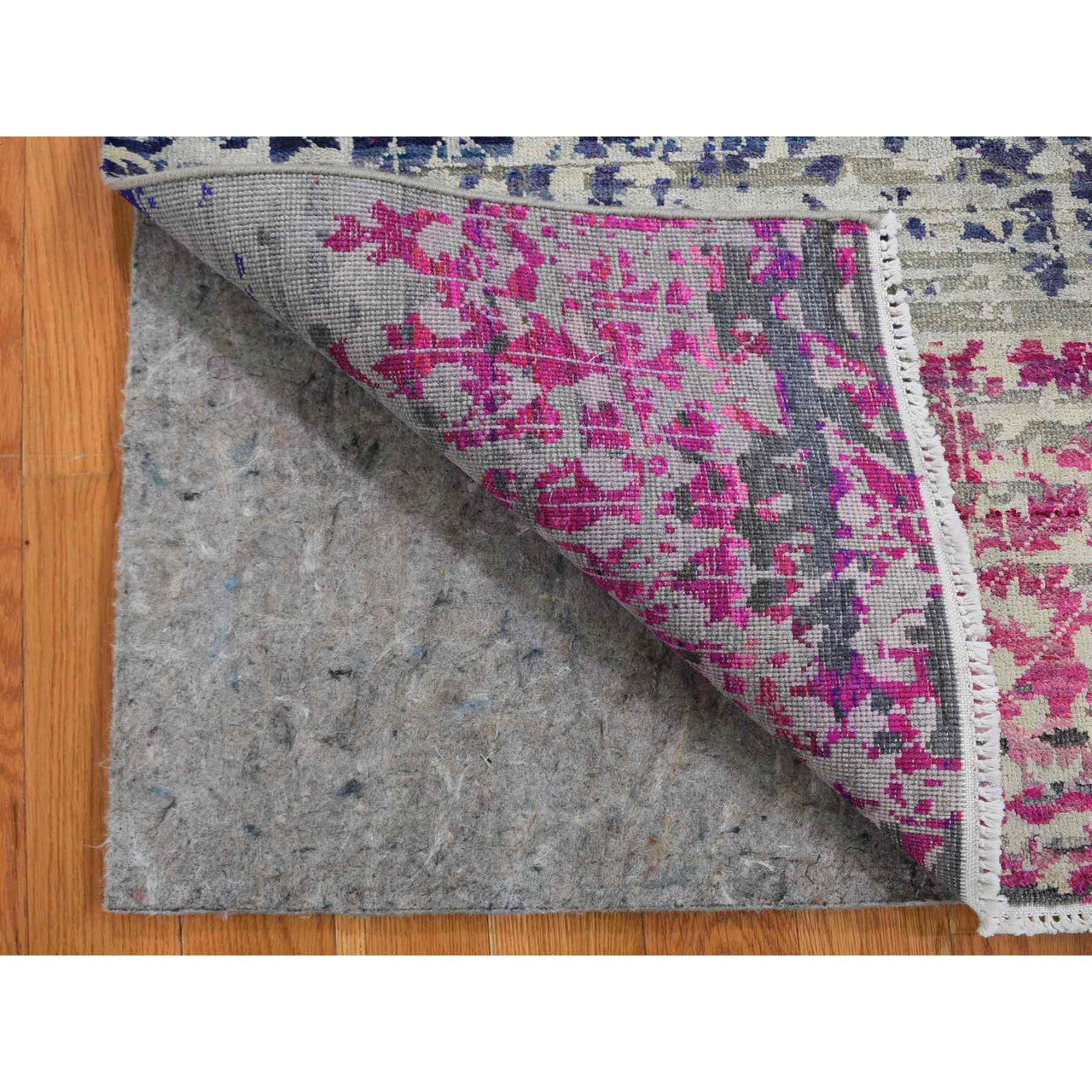 Modern and Contemporary Wool & Silk Hand Knotted Rug Pink No Border 2.0X2.0 -O059283
