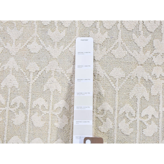Modern and Contemporary Wool & Silk Hand Knotted Rug Ivory No Border 2.0X3.0 -O059538