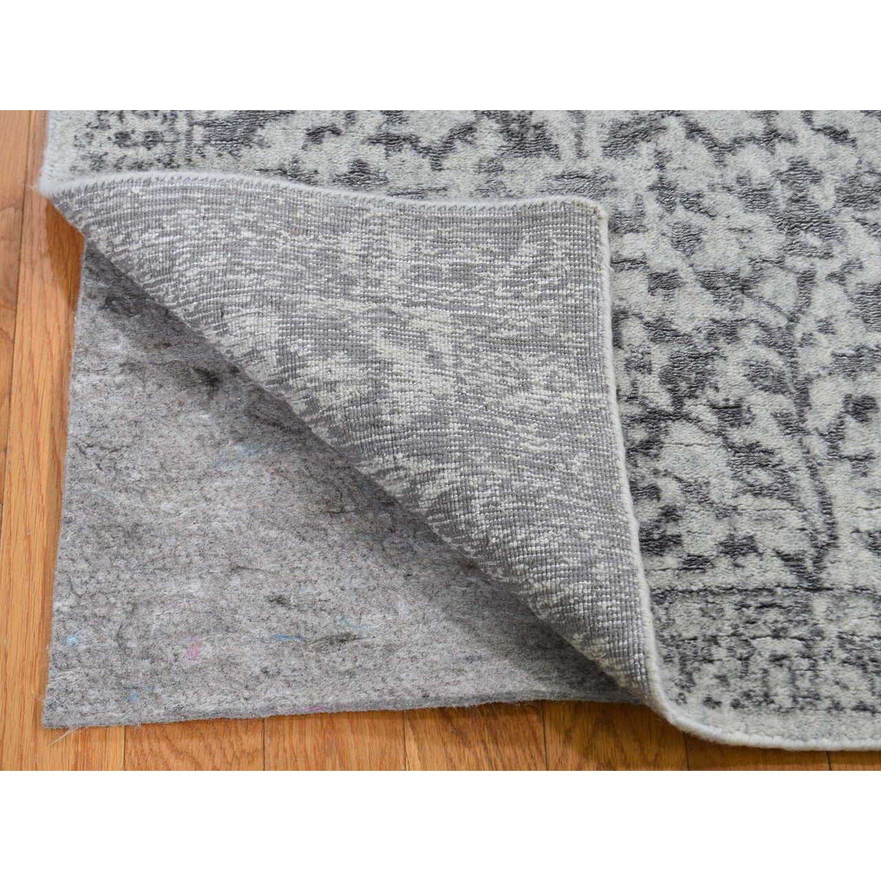Gray 2'5" x 8'0" Handloom Wool/Silk Rug -O059569